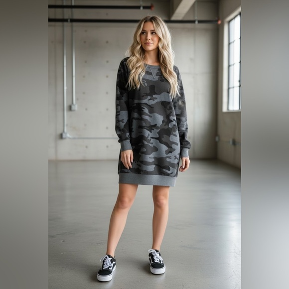 NWT UMGEE Camo Camouflage Sweatshirt Dress Charcoal Grey - Picture 3 of 5